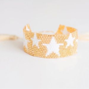 Littles by Leslie Curtis Savvy bracelet